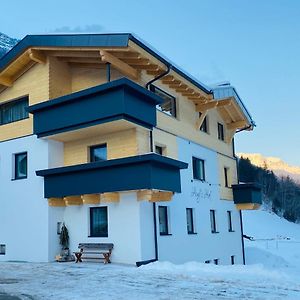 Deluxe Appartement met Twee Slaapkamers